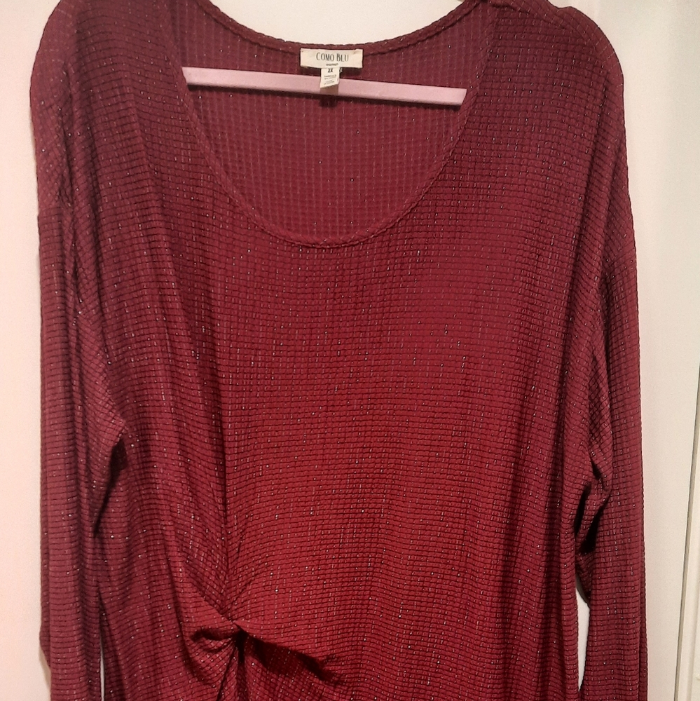 Burgundy soft thermal top